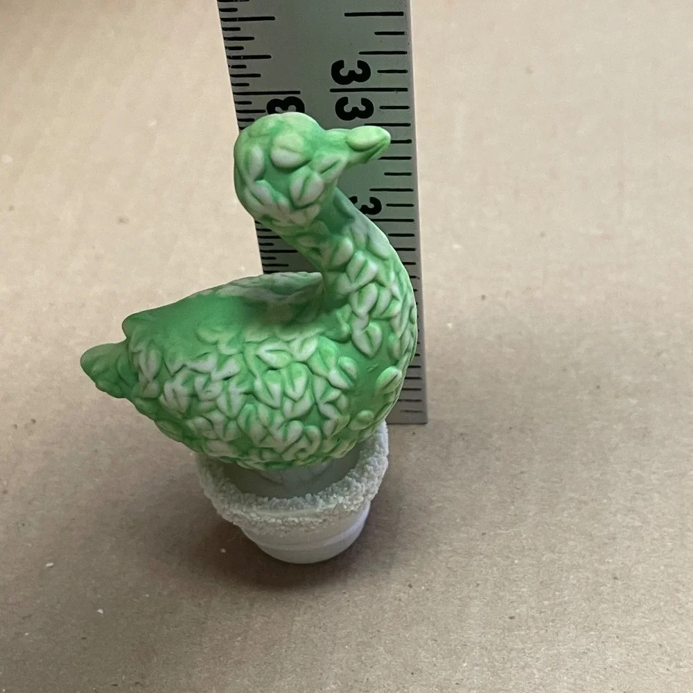 Vintage Dept. 56 Snowbunnies Just A Little Off The Top Set Hedge Trimming No Box - Picture 11 of 16